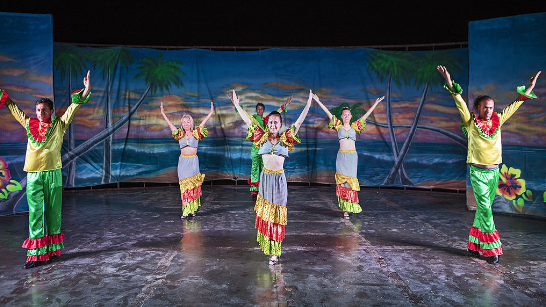 Acapulco Resort Convention SPA Hotel