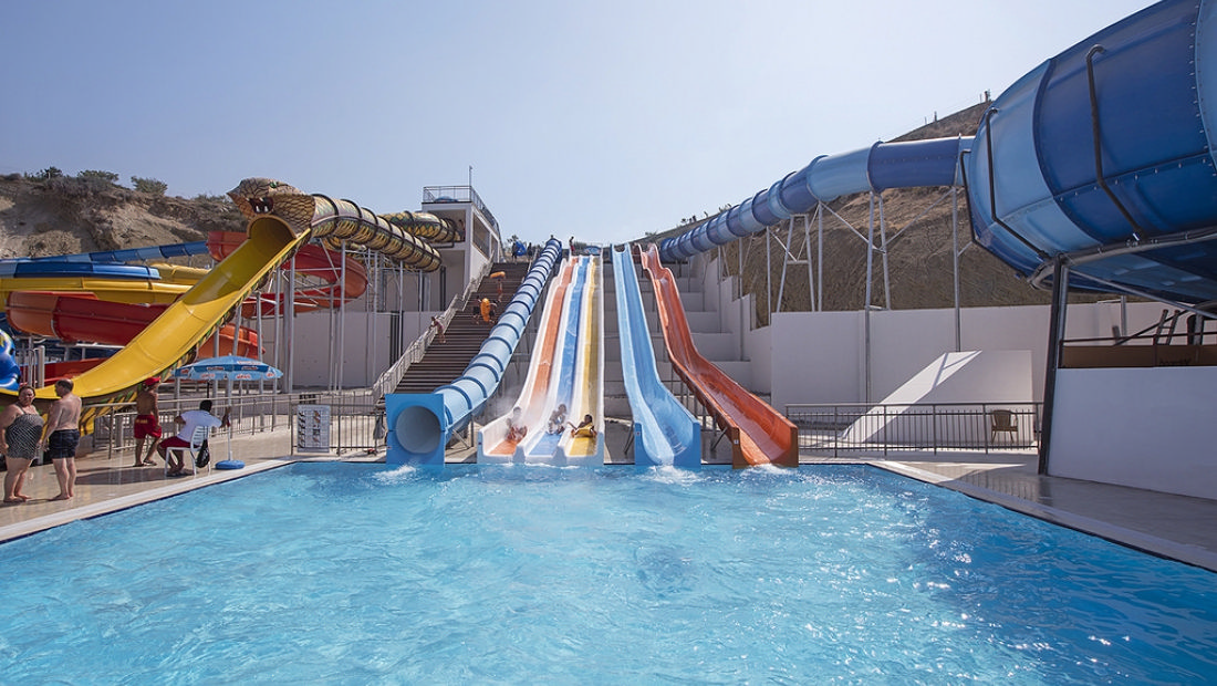 Acapulco Resort Convention SPA Hotel