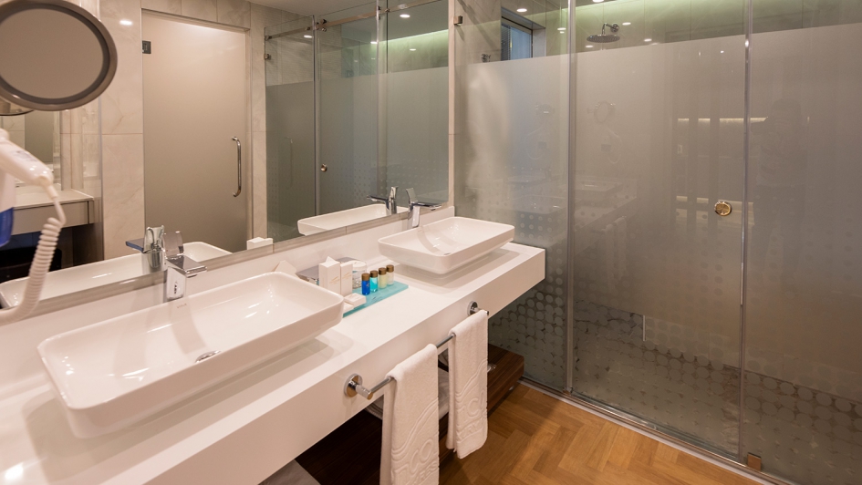 Concorde Tower Hotel & Convention & Spa