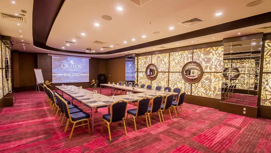 Cratos Premium Hotel & Casino & Spa