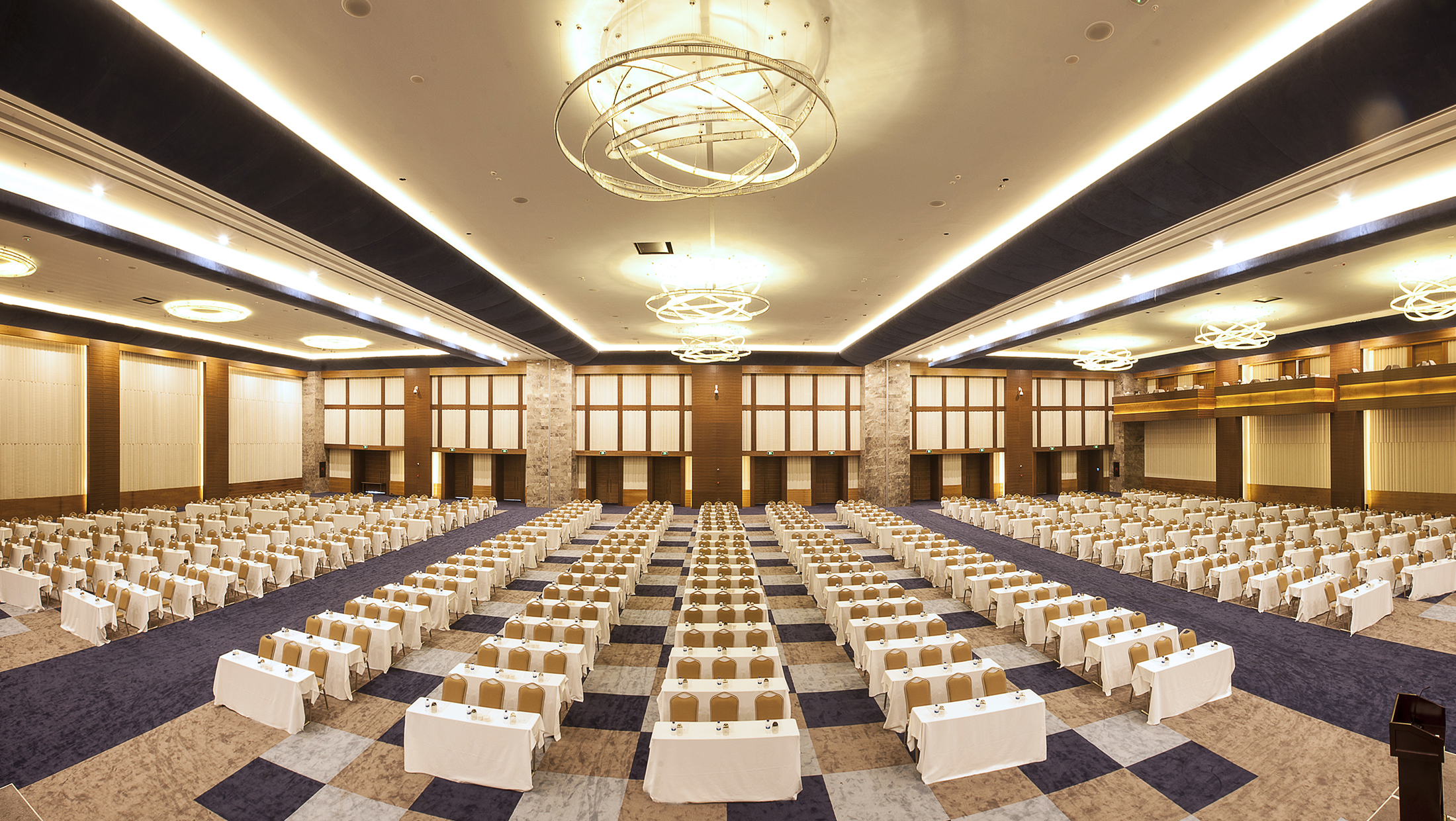 Elexus Hotel Resort & Spa 