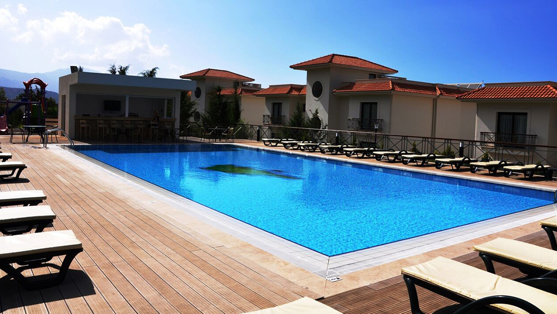 Korineum Golf & Beach Resort Hotel
