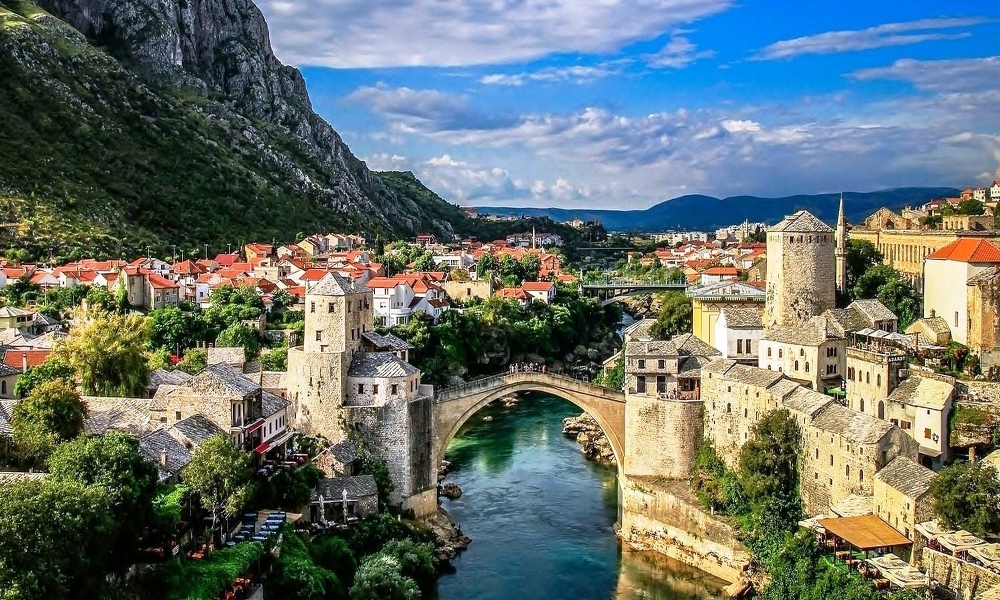 4 Ülke Balkan Panorama Turu THY ile Vizesiz / 5 Gece Otel Konaklamalı / İstanbul Çıkışlı