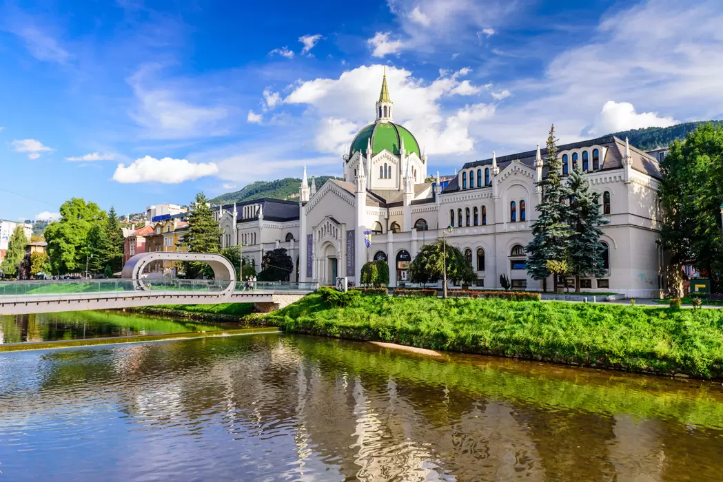 Büyük Balkanlar Turu AJet HY ile 6 Ülke Vizesiz Ekstra Turlar Dahil / 6 Gece Otel Konaklamalı / Adana Çıkışlı