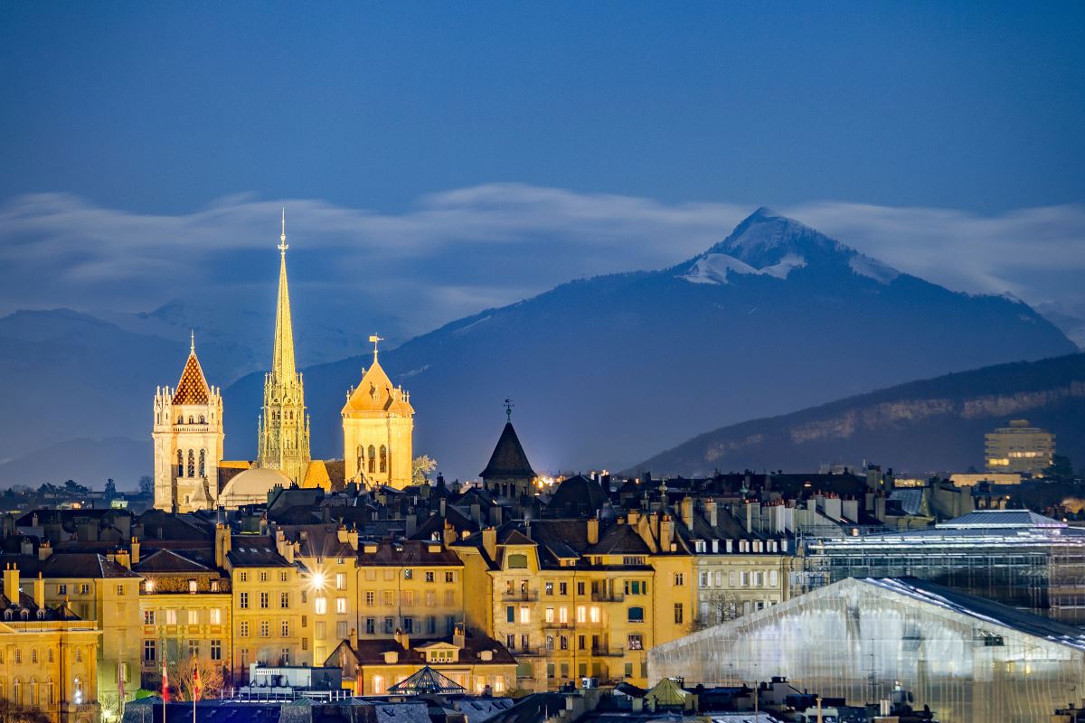 Deluxe Alsace'lı Alpler Turu Pegasus ile Ekstra Turlar Dahil / 7  Gece Otel Konaklamalı / İstanbul Çıkışlı / Milano Gidiş / Basel Dönüş