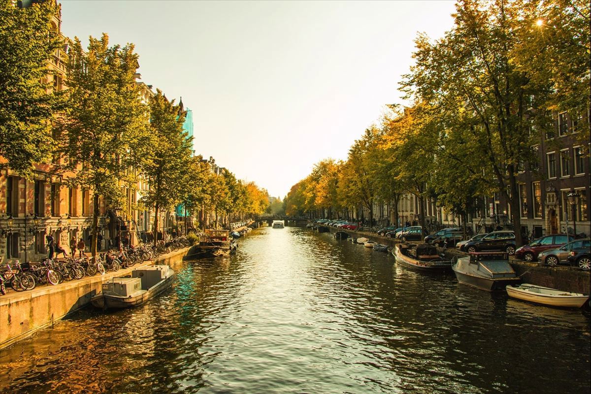 Görkemli Amsterdam Turu SunEkspress ile Yılbaşı Özel / 3 Gece Otel Konaklamalı / Ankara Çıkışlı