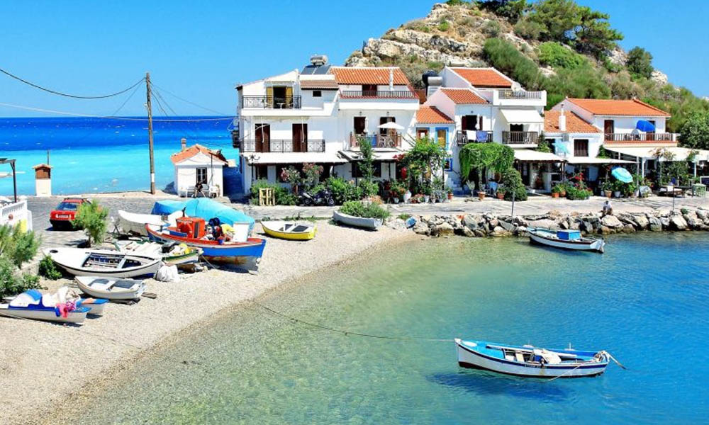 İzmir Alaçatı Sığacık Foça Efes Turu / 2 Gece Otel Konaklamalı / Bursa Çıkışlı
