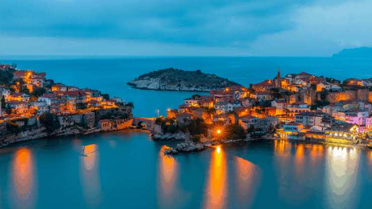 Safranbolu Amasra Kastamonu Kanyonlar Turu / 2 Gece Otel Konaklamalı / İstanbul Çıkışlı