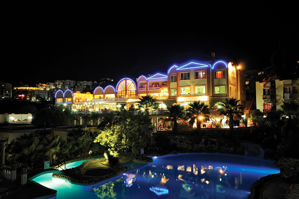 Bodrum Tatili Phoenix Sun Hotel / 3 Gece Otel Konaklamalı / İstanbul Çıkışlı