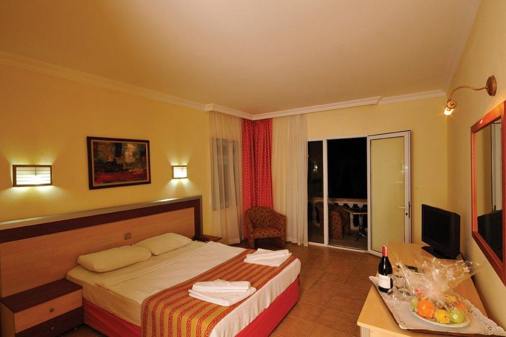Bodrum Tatili Phoenix Sun Hotel / 3 Gece Otel Konaklamalı / İstanbul Çıkışlı