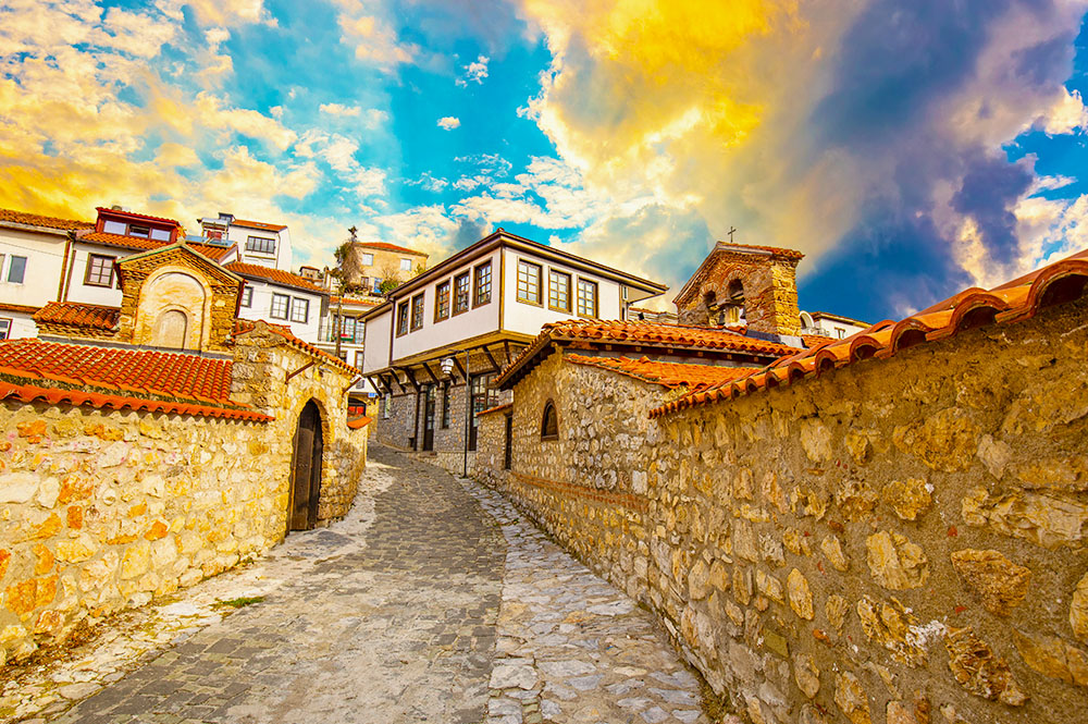 Büyük Balkan Turu Air Serbia ile 6 Ülke Vizesiz Ekstra Turlar Dahil / 7 Gece Otel Konaklamalı / İzmir Çıkışlı