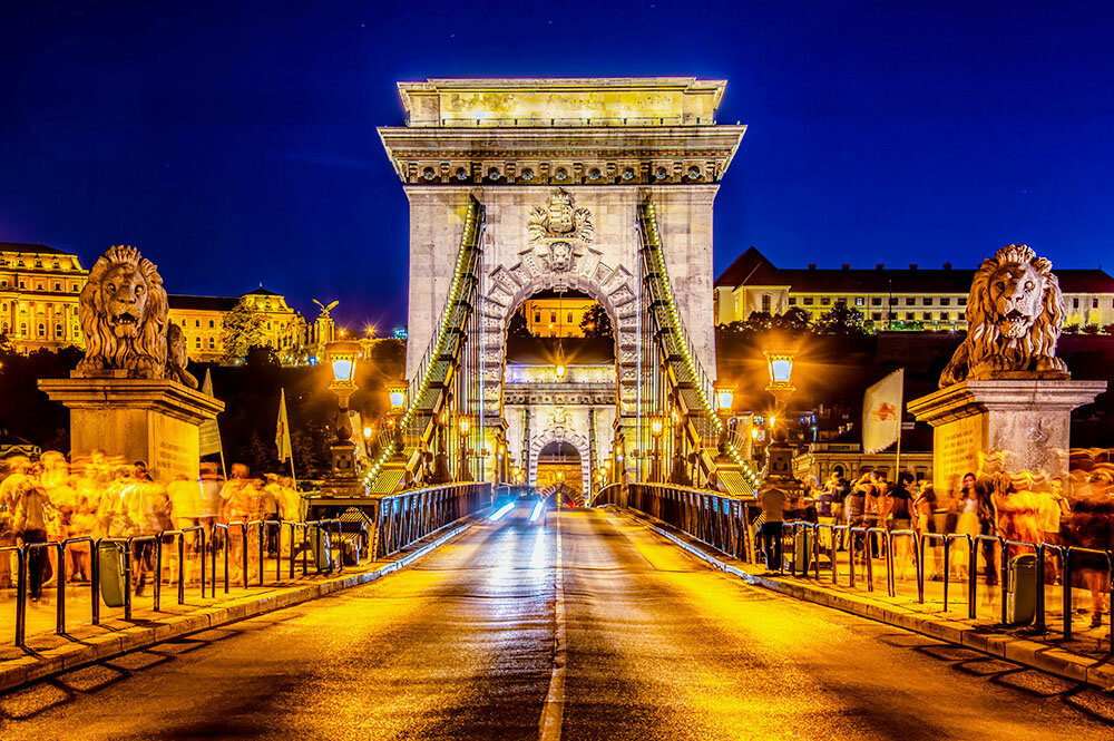 Orta Avrupa Masalı Turu Otobüs ile Ekstra Turlar Dahil / 7 Gece Otel Konaklamalı / İstanbul Çıkışlı