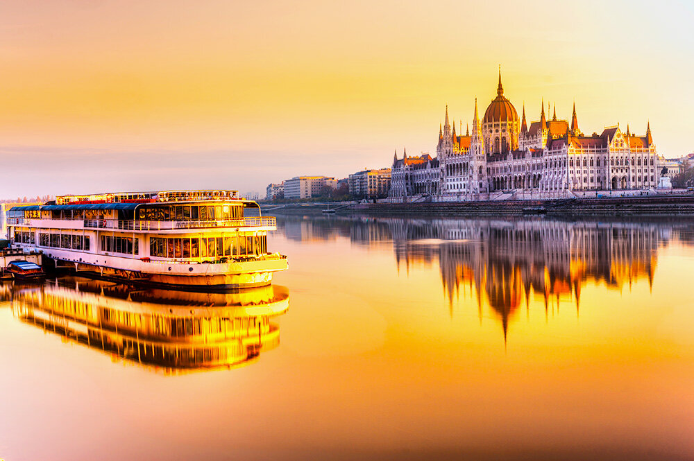 Orta Avrupa Masalı Turu Otobüs ile Ekstra Turlar Dahil / 7 Gece Otel Konaklamalı / İstanbul Çıkışlı