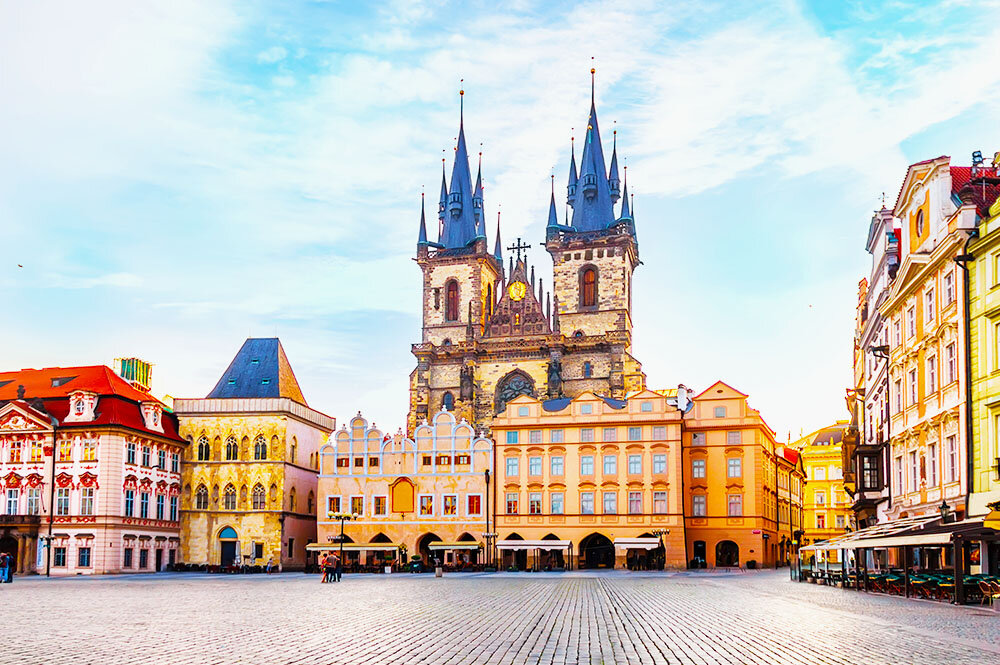 Orta Avrupa Masalı Turu Otobüs ile Ekstra Turlar Dahil / 7 Gece Otel Konaklamalı / İstanbul Çıkışlı