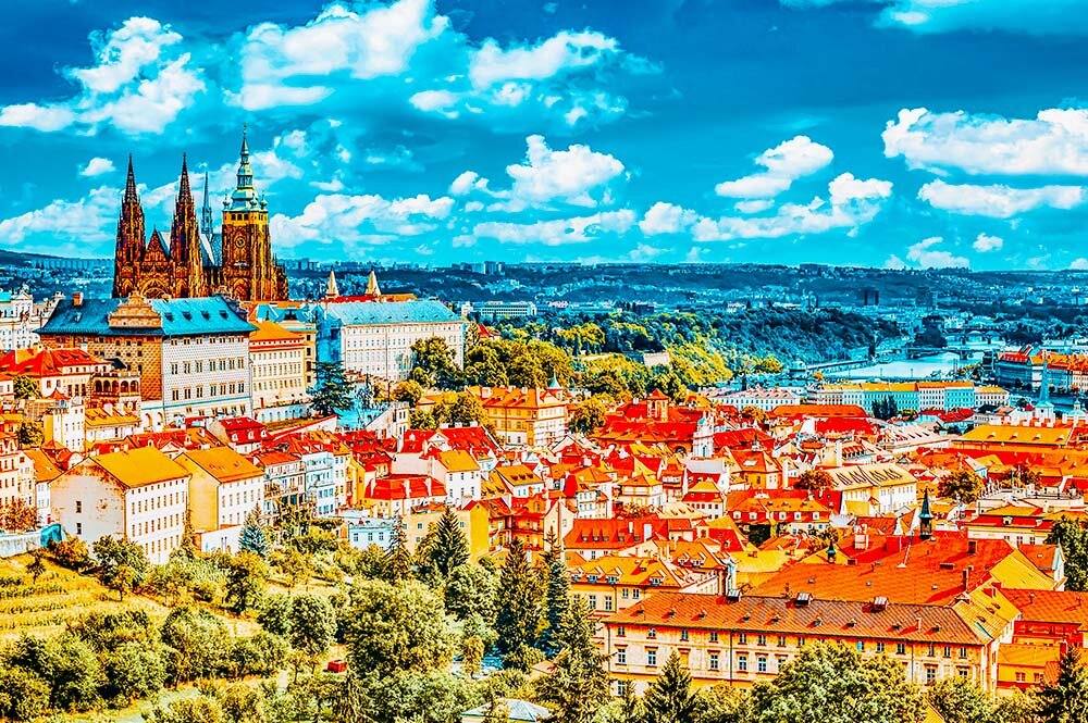 Orta Avrupa Masalı Turu Otobüs ile Ekstra Turlar Dahil / 7 Gece Otel Konaklamalı / İstanbul Çıkışlı