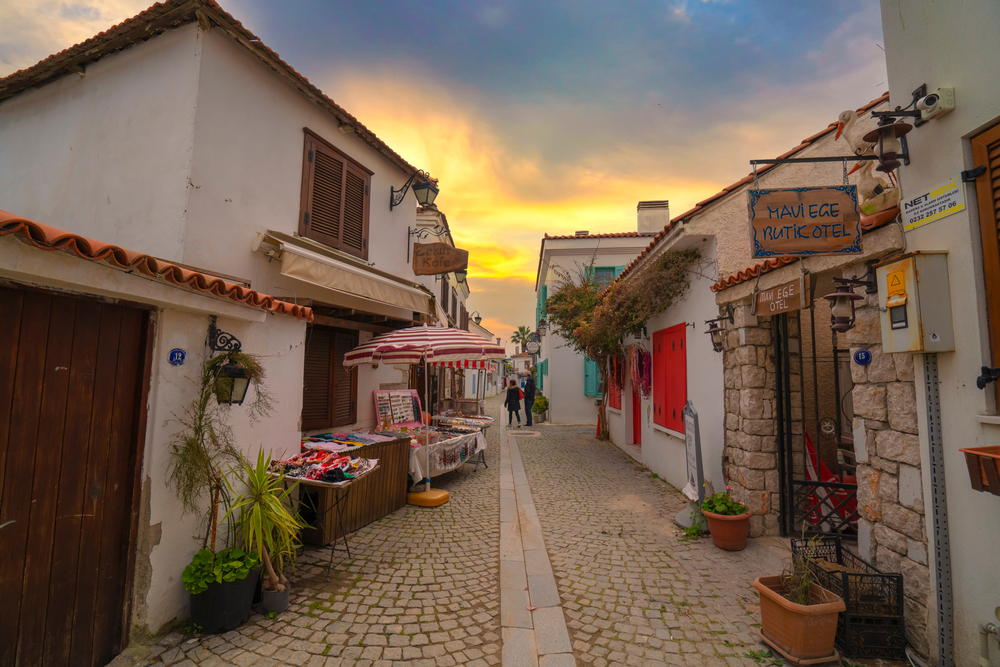 Alaçatı Ot Festivali Turu / 1 Gece Otel Konaklamalı / İstanbul Çıkışlı
