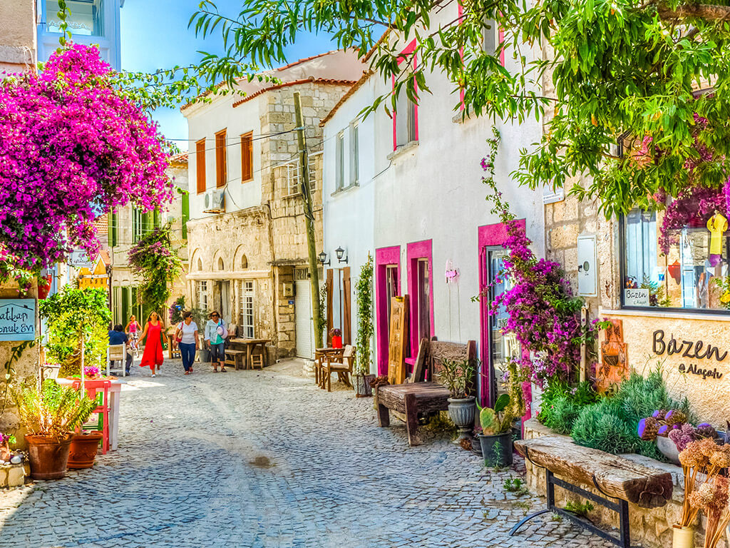 Alaçatı Ot Festivali Turu / 1 Gece Otel Konaklamalı / İstanbul Çıkışlı