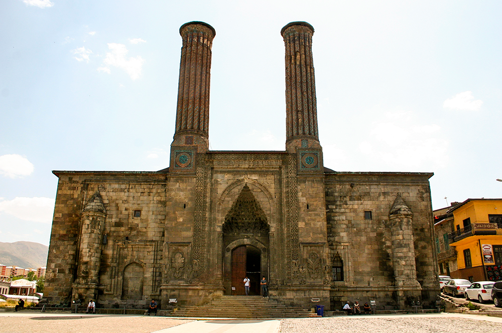 Doğu Anadolu Turu / 5 Gece Otel Konaklamalı / İstanbul Çıkışlı / Kurban Bayramı Özel