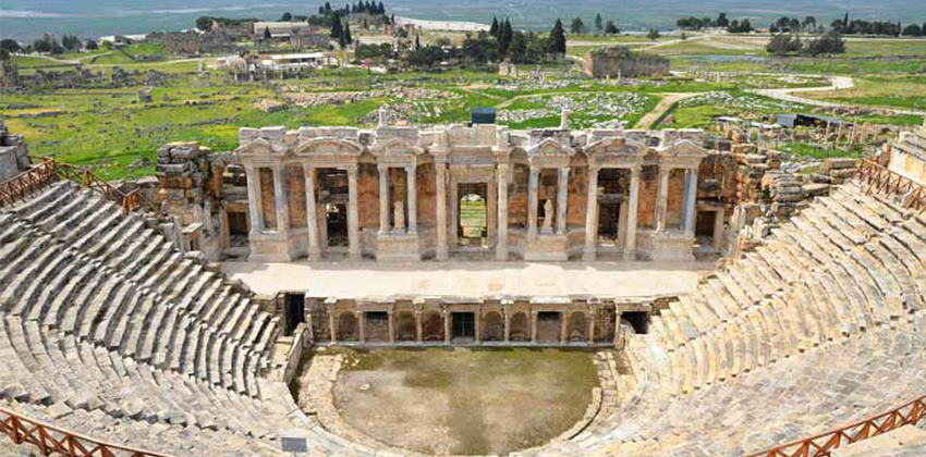 Salda Gölü Pamukkale Çeşme Alaçatı Turu / 1 Gece Otel Konaklamalı / İstanbul Çıkışlı