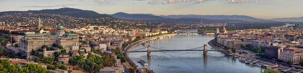 Deluxe Ekspress Orta Avrupa Turu Pegasus ile / 5 Gece Otel Konaklamalı / İstanbul Çıkışlı / Prag Gidiş
