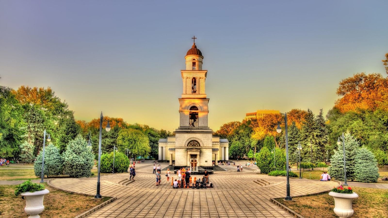 Saklı Ülkelerin İzinde Eşsiz Moldova Turu Hisky Havayolları ile Vizesiz / 3 Gece Otel Konaklamalı / İstanbul Çıkışlı