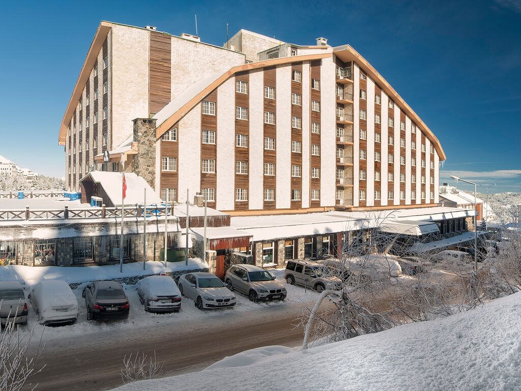 Dağ Konaklamalı Uludağ Kayak Turu / 2 Gece Otel Konaklamalı / İstanbul Çıkışlı