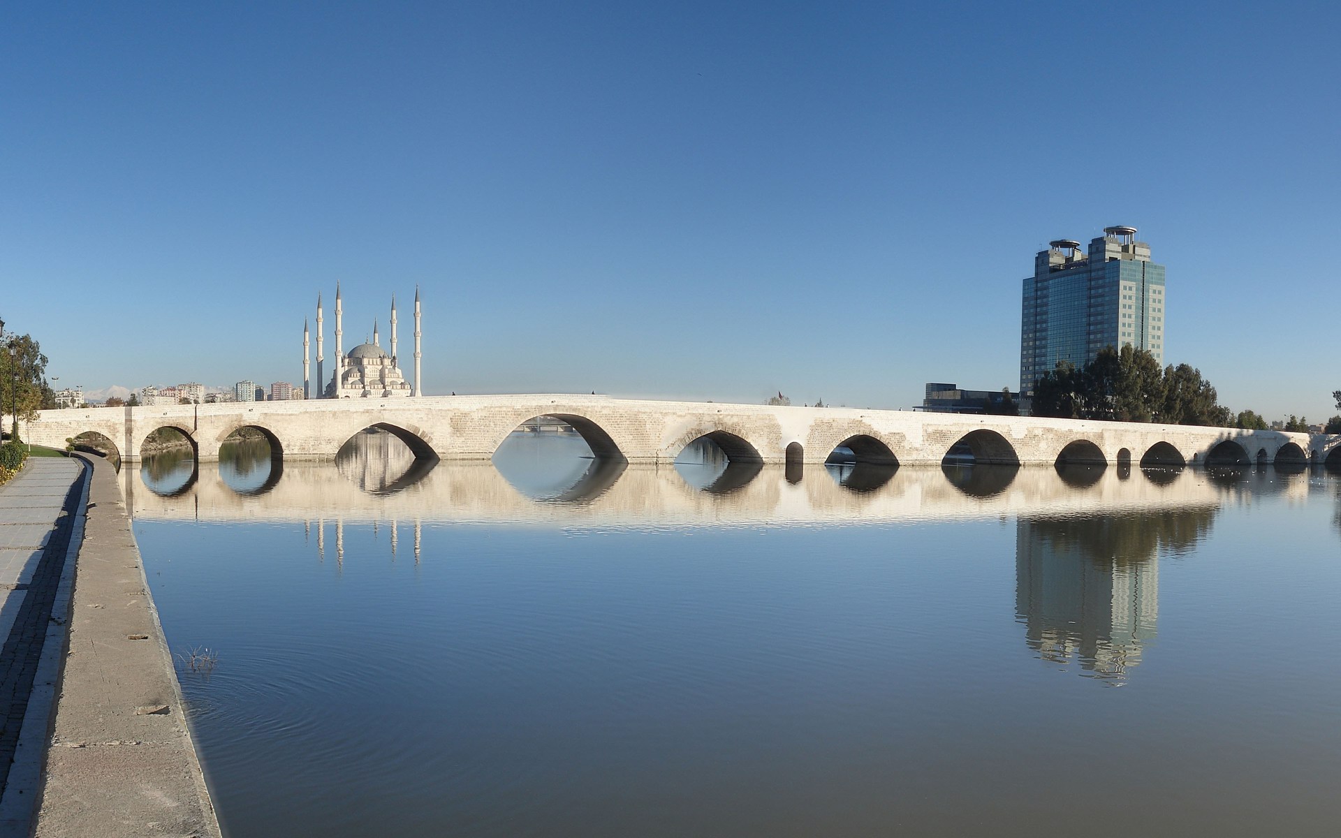Gap Turu / 4 Gece Otel Konaklamalı / İstanbul Çıkışlı / Kurban Bayramı Özel
